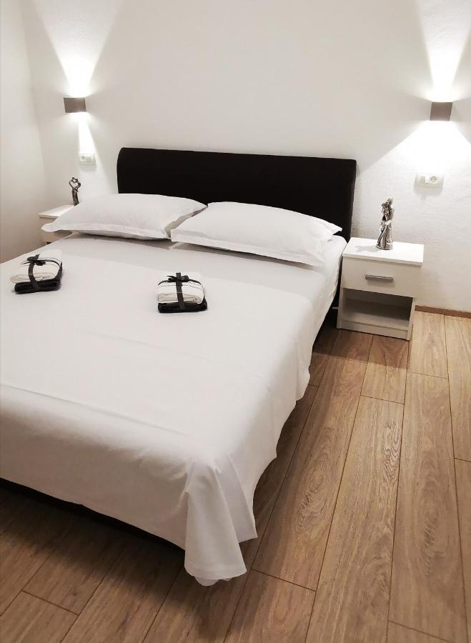 Cozy Comfortable Flat - Beautifull Panoramic View Макарска Екстериор снимка